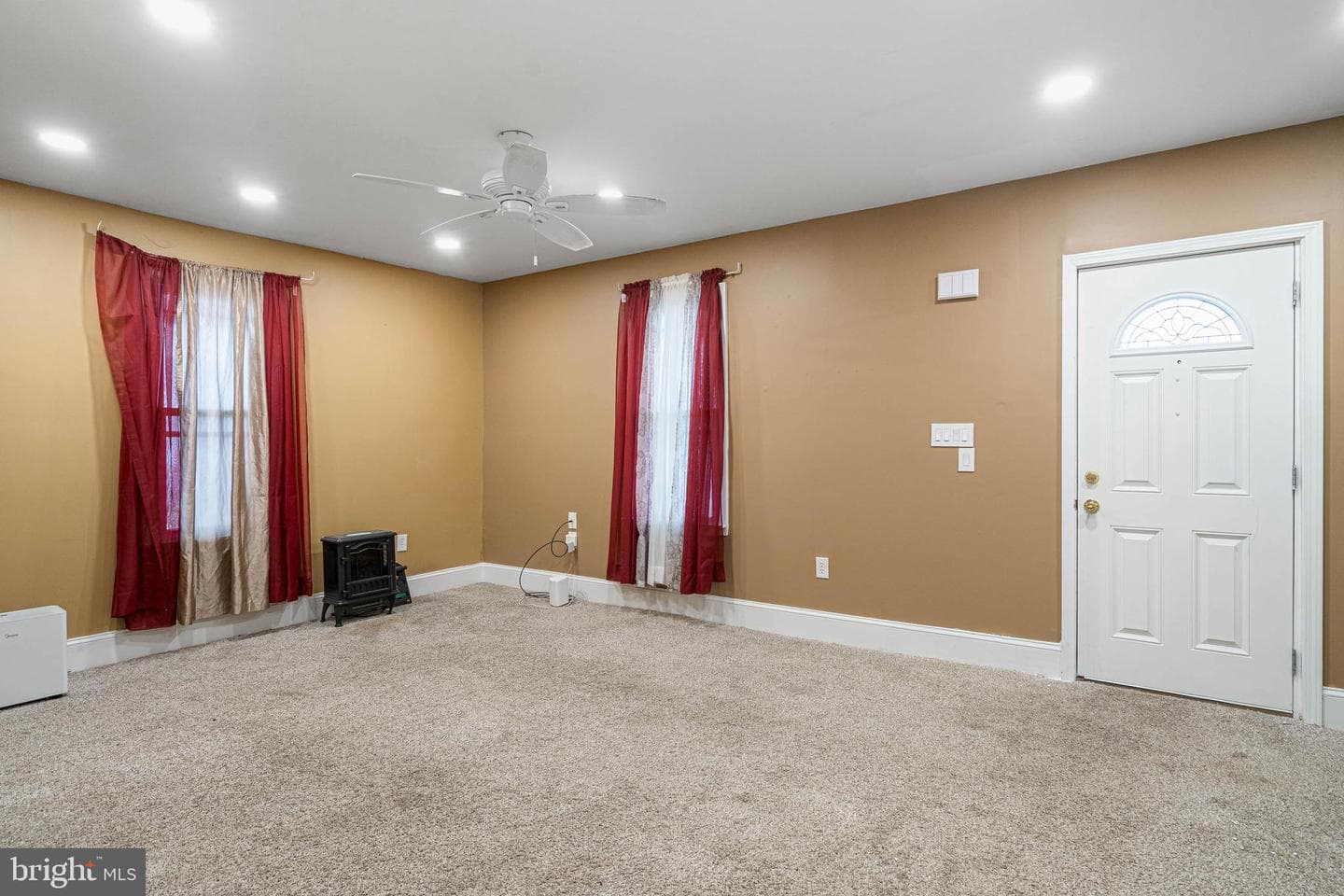 412 E State Street photo 7