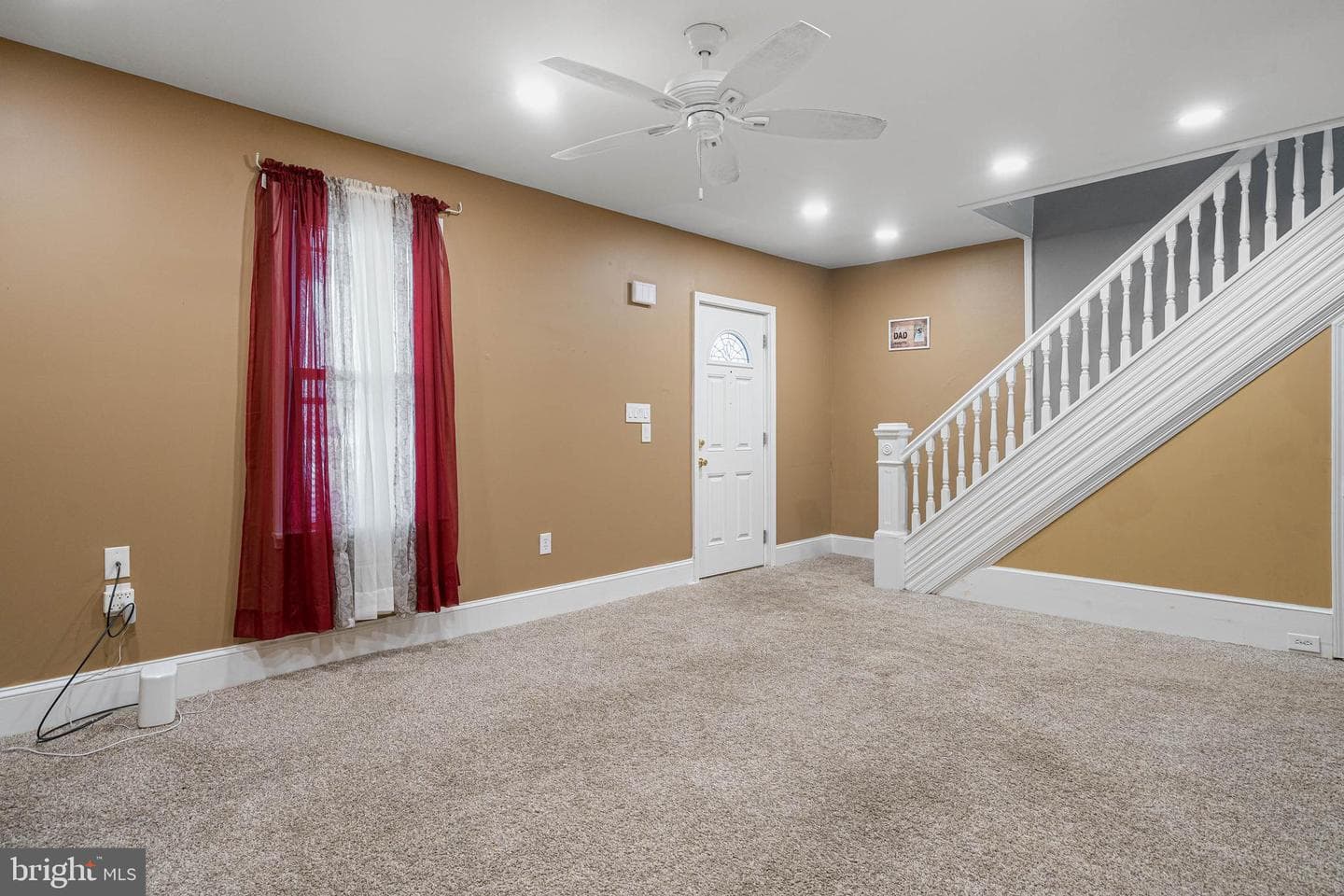 412 E State Street photo 8