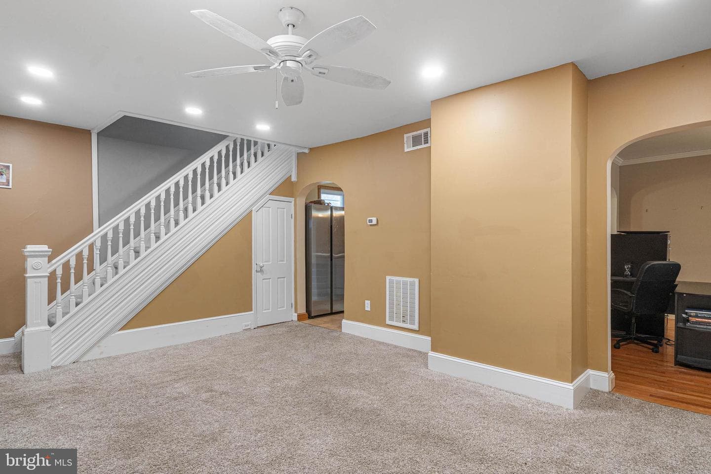412 E State Street photo 9