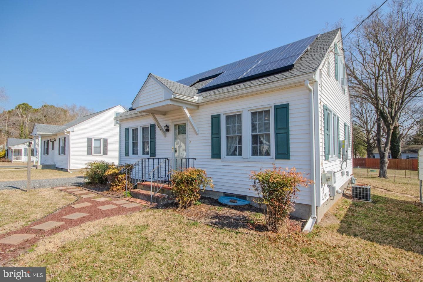 407 Atlantic Avenue photo 3