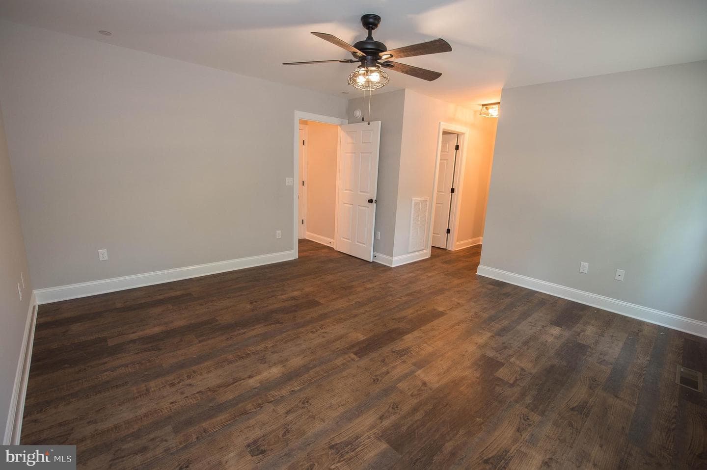 918 S Park Drive photo 27