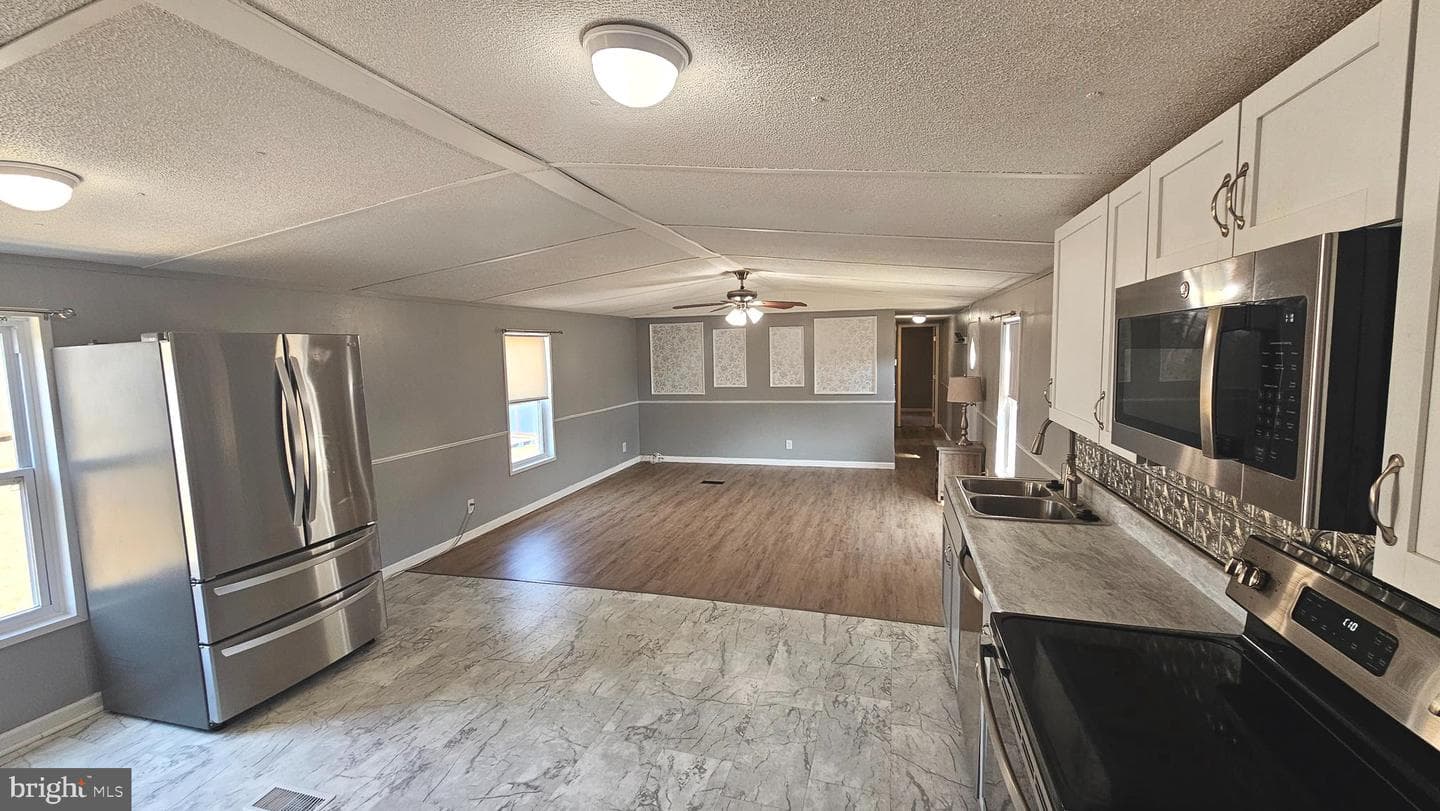 9130 Hummingbird Court photo 4