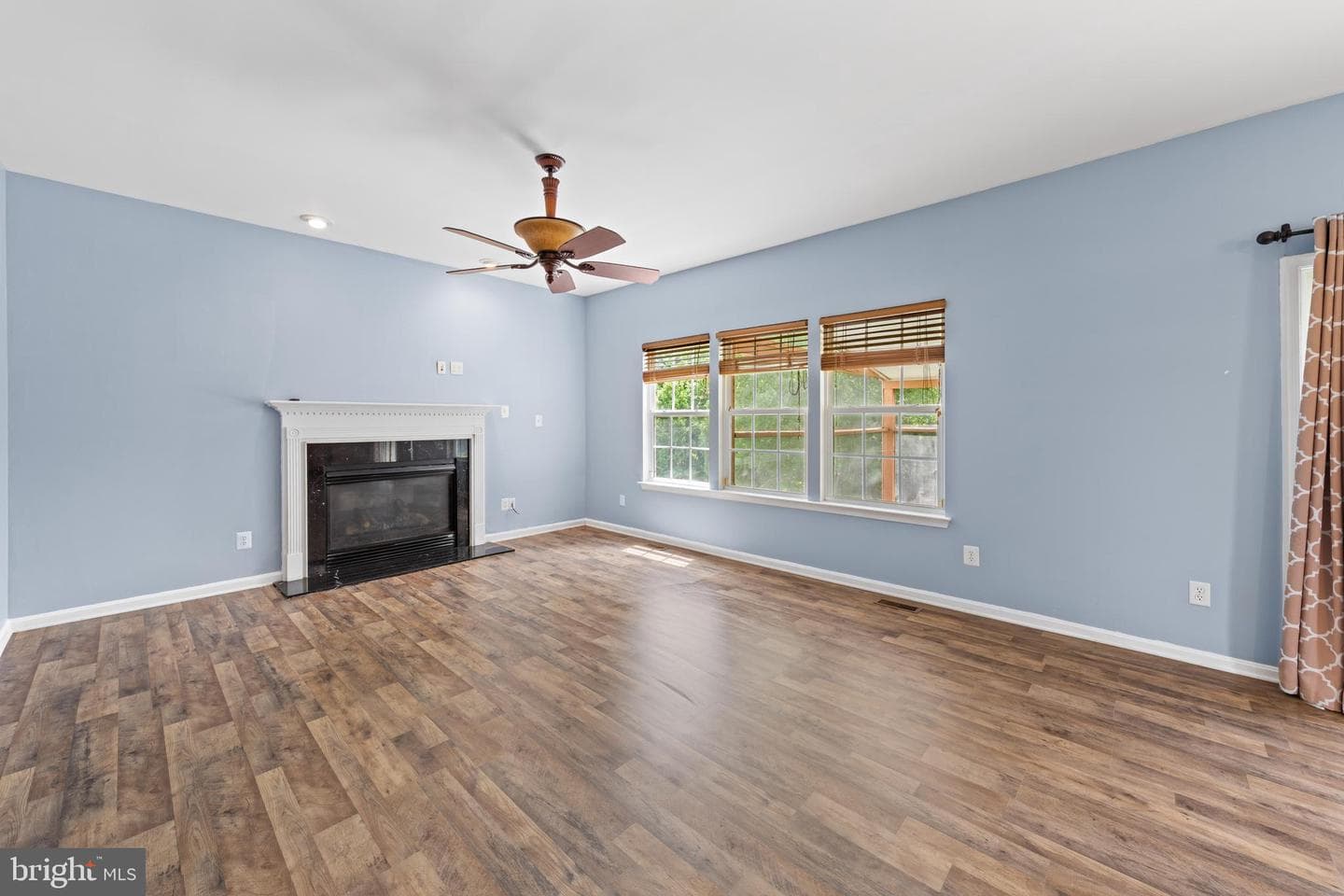 1518 Anchors Way photo 12