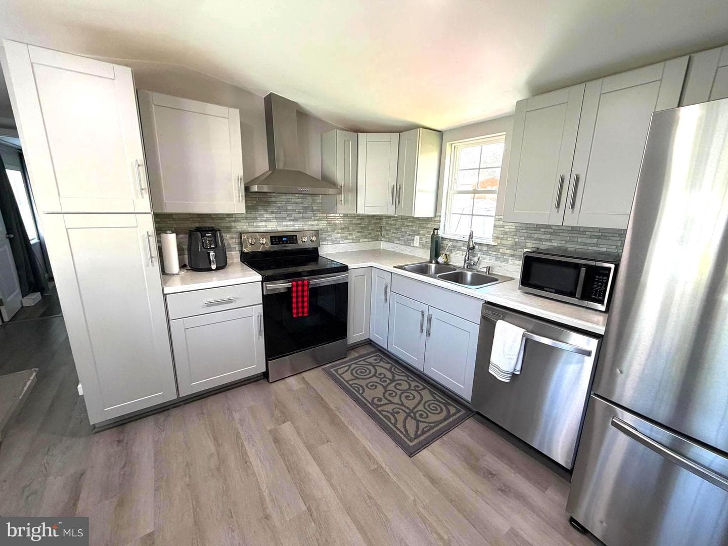 132 Liberty Way photo 6