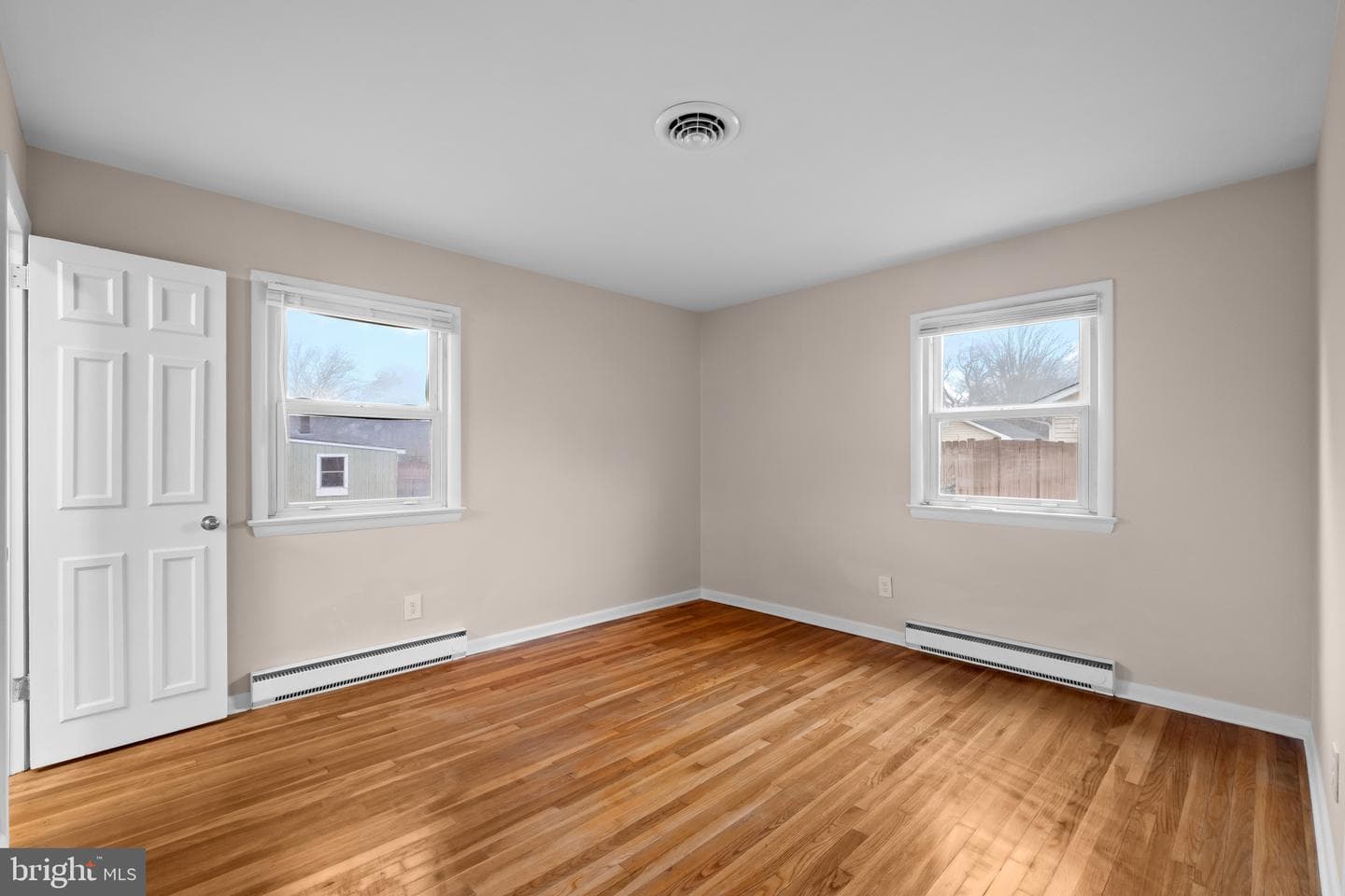 1517 Lavale Terrace photo 21