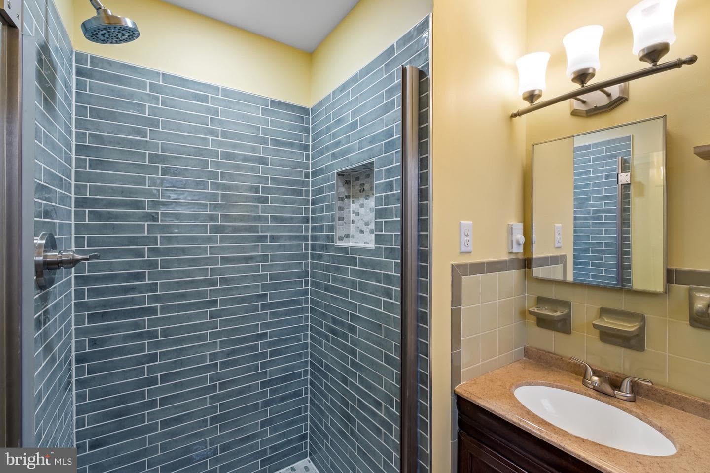 1517 Lavale Terrace photo 24