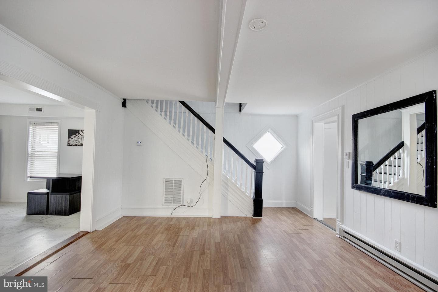912 Hanover Street photo 5