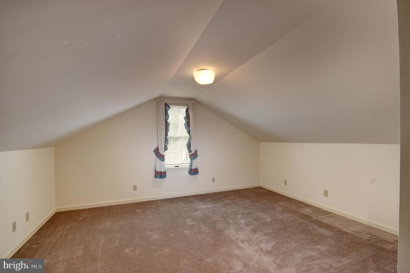 5423 Loch Ness Terrace photo 25