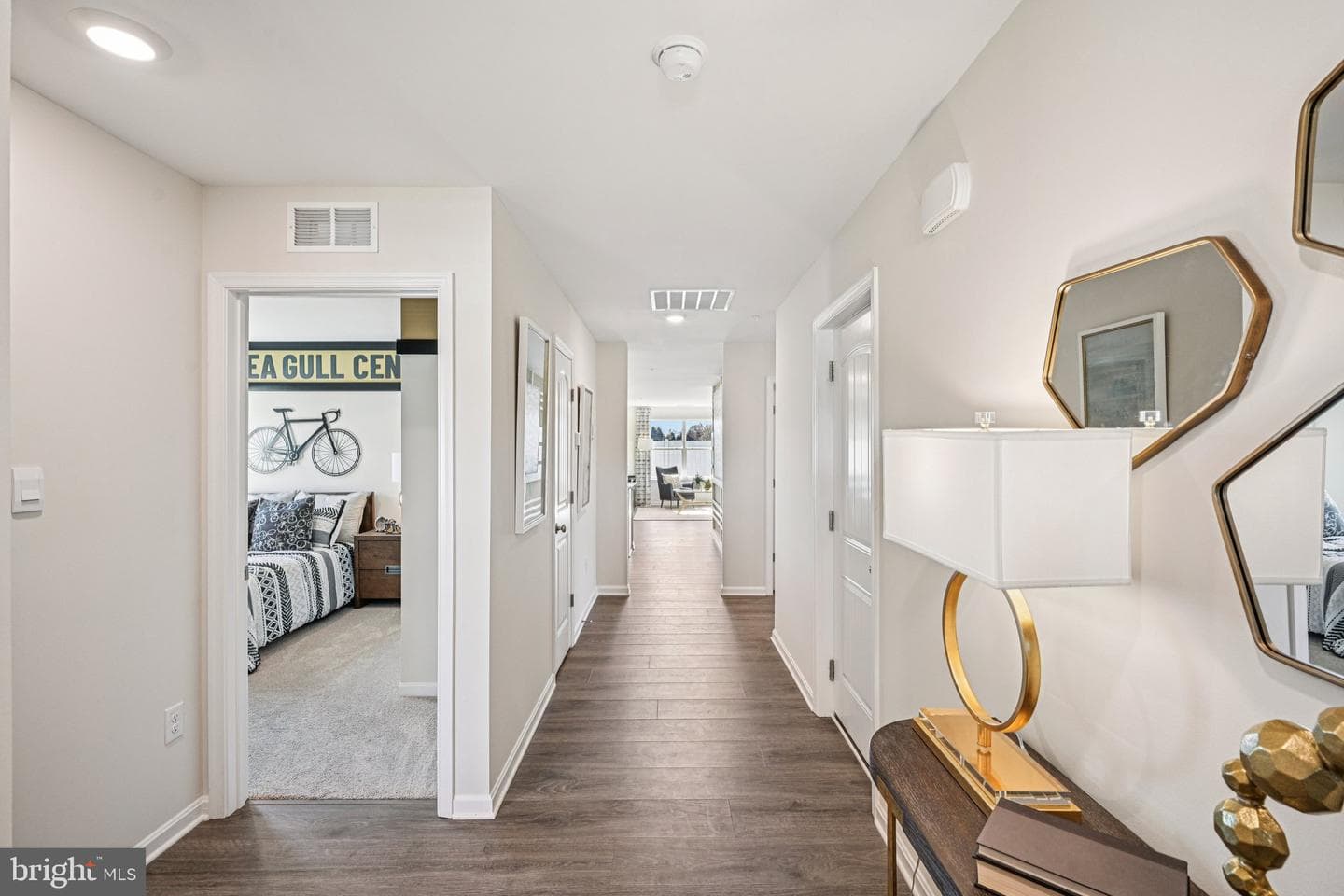 1105 Nelson Dr photo 2
