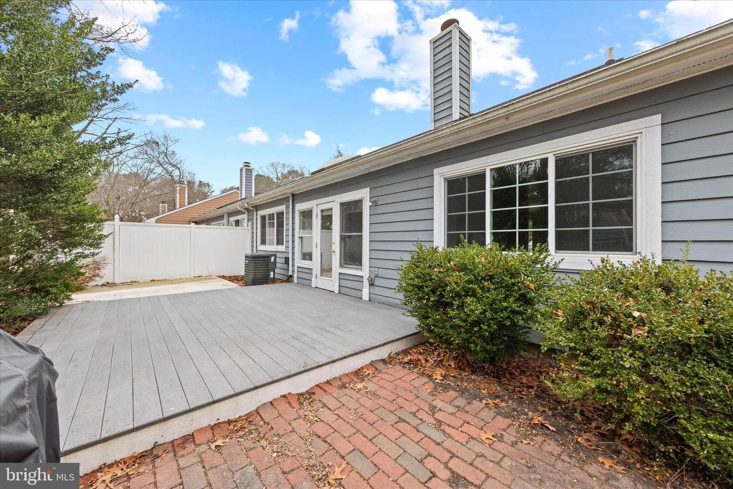 1017 Heron Court photo 44