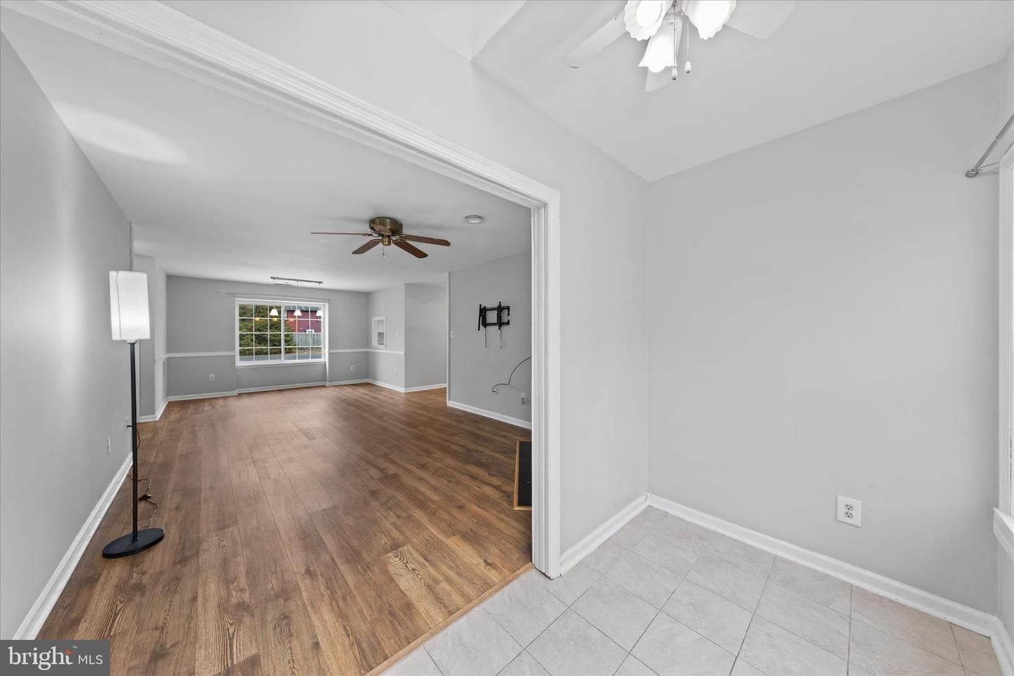 1017 Heron Court photo 5