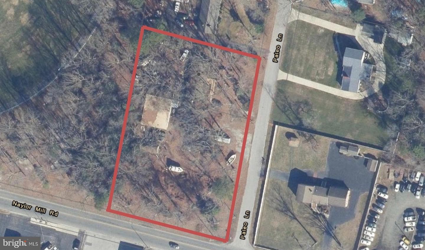 2404 & 2402 Paleo Lane