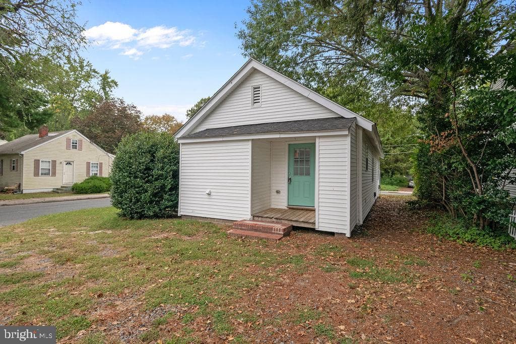 905 Hanover Street photo 40