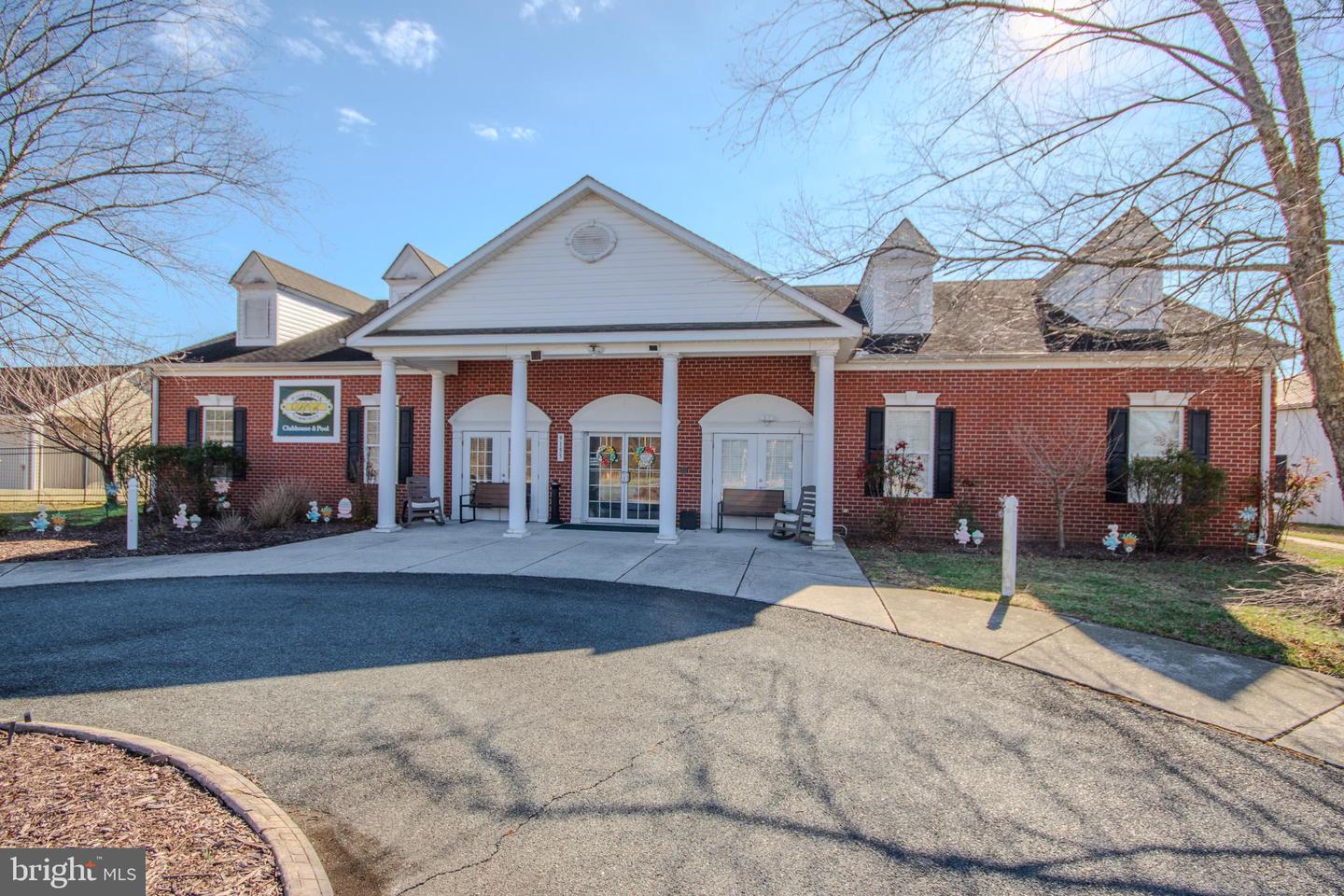 9523 Wedge Way photo 35