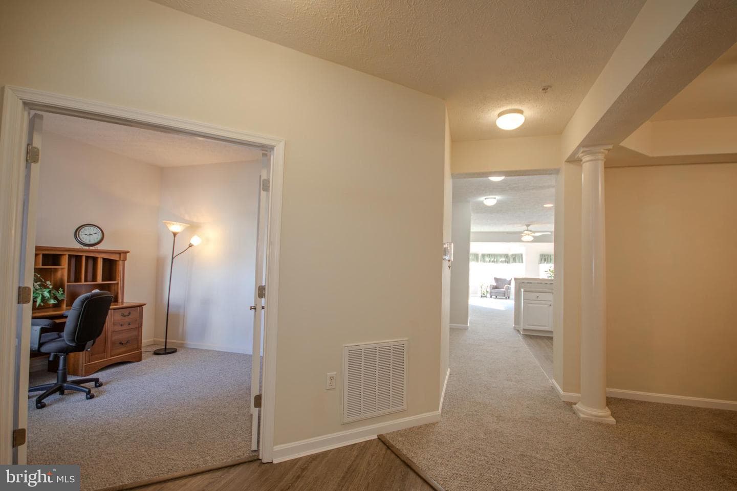 9523 Wedge Way photo 5