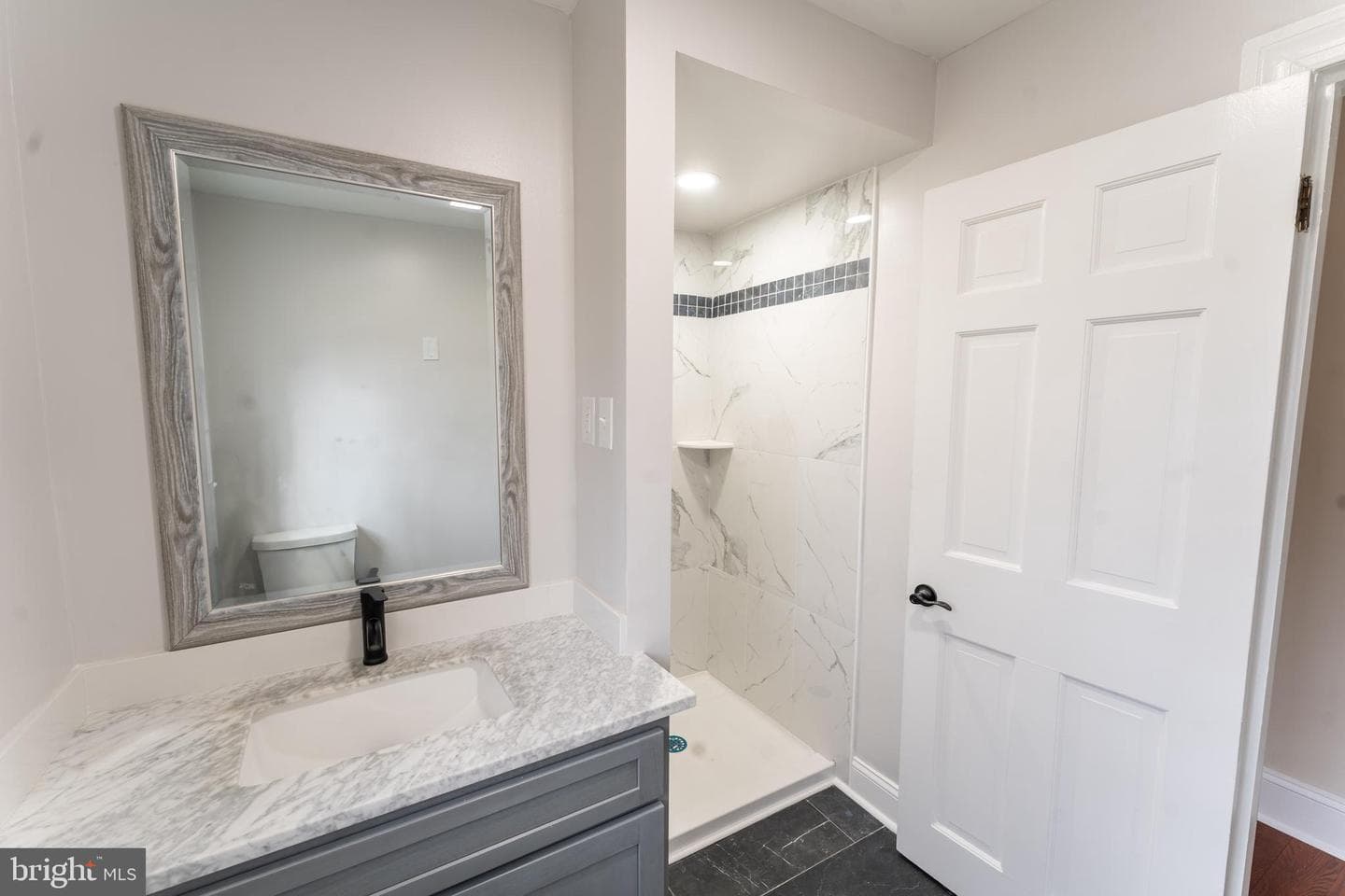 227 Pinehurst Avenue photo 33