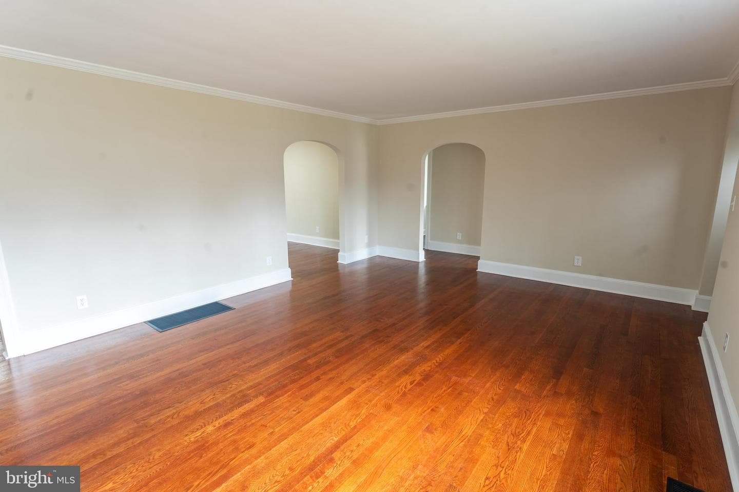 227 Pinehurst Avenue photo 7