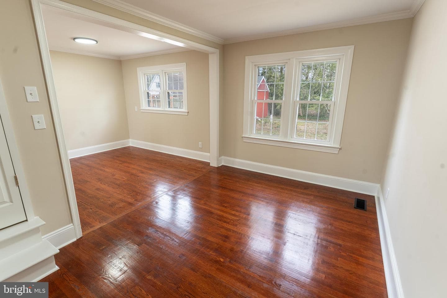 227 Pinehurst Avenue photo 8