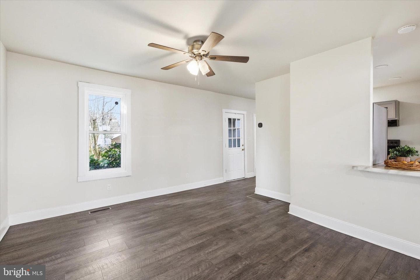 308 Ohio Avenue photo 9