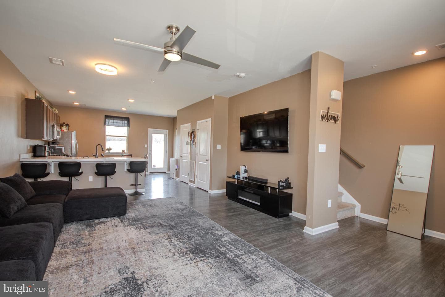 444 Creekbed Circle photo 5
