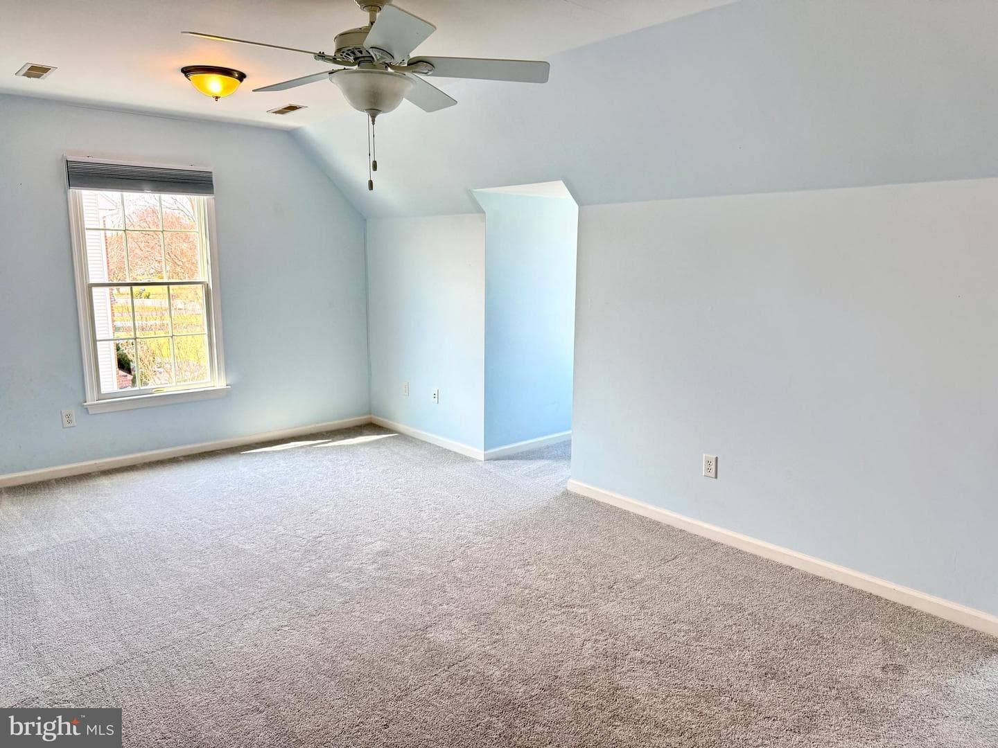 27621 Equestrian Drive photo 22