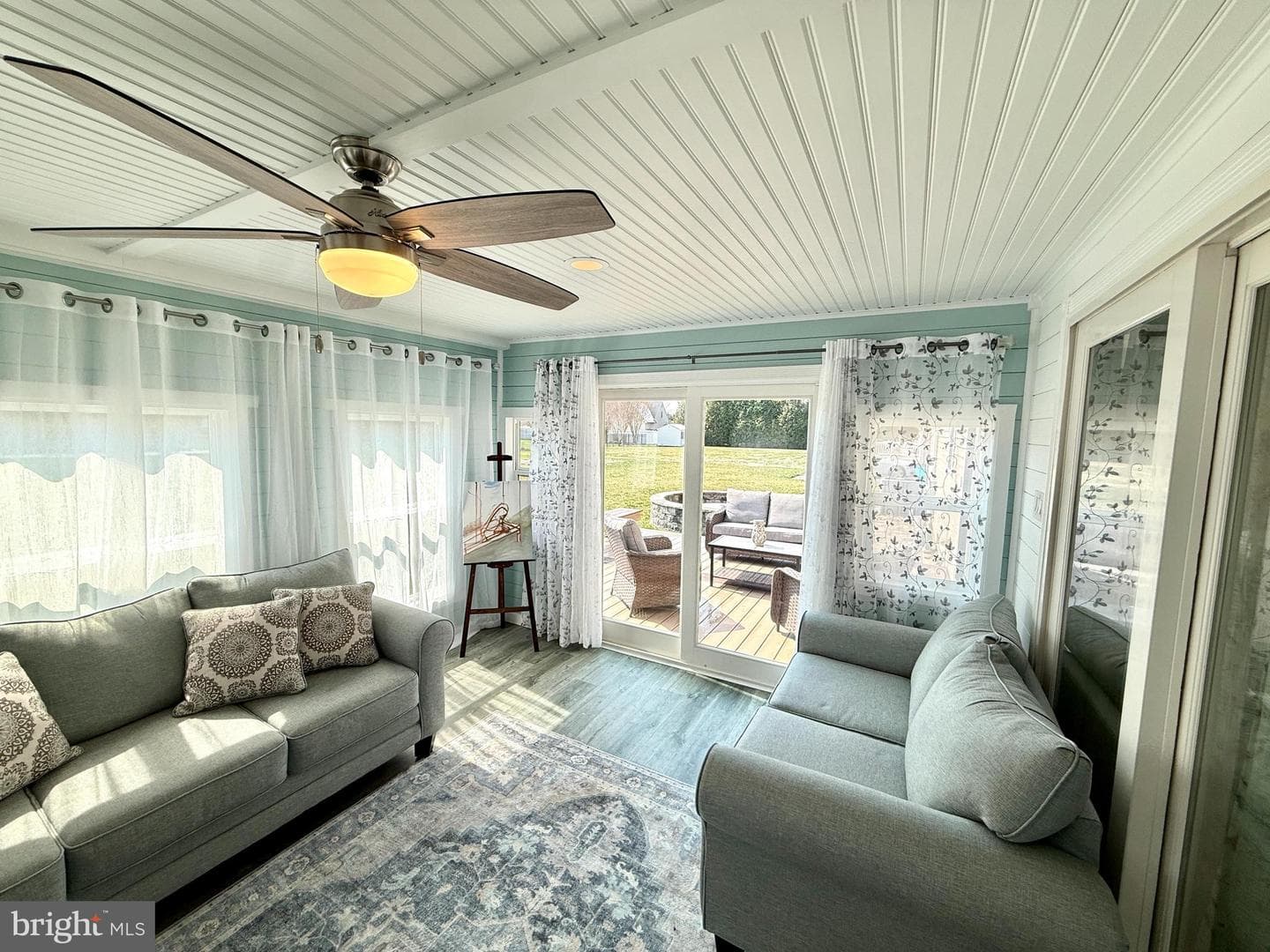 27621 Equestrian Drive photo 6