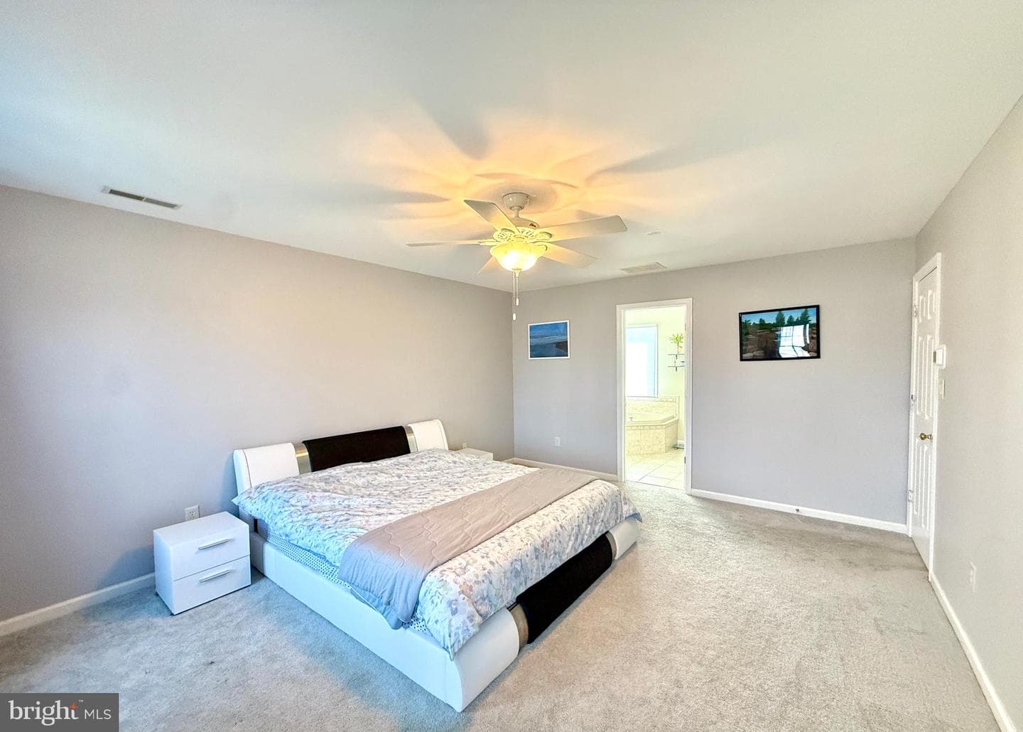 27621 Equestrian Drive photo 8