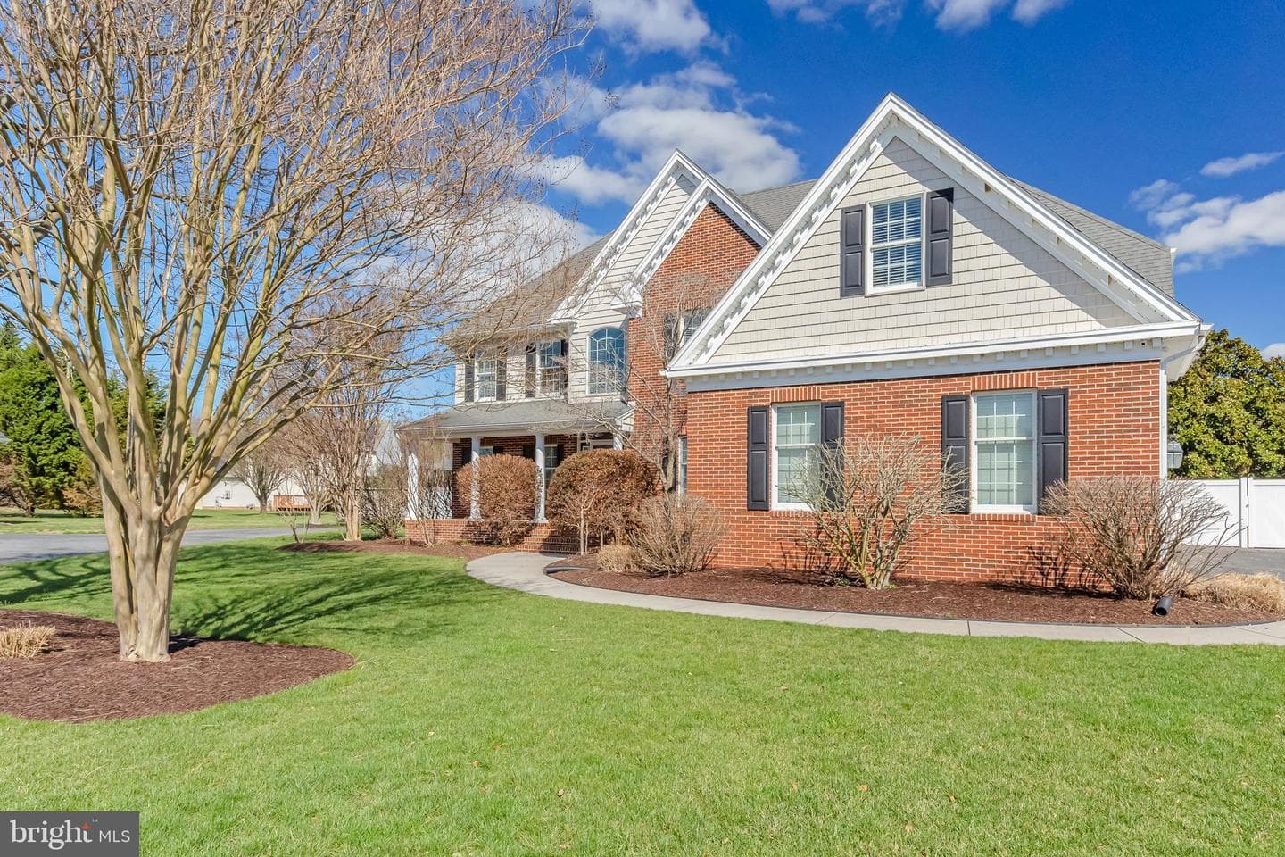 5903 Morgans Way photo 3