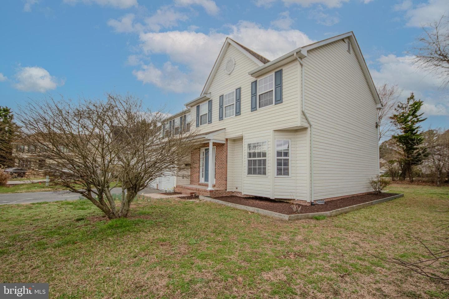 808 Upland Drive photo 3