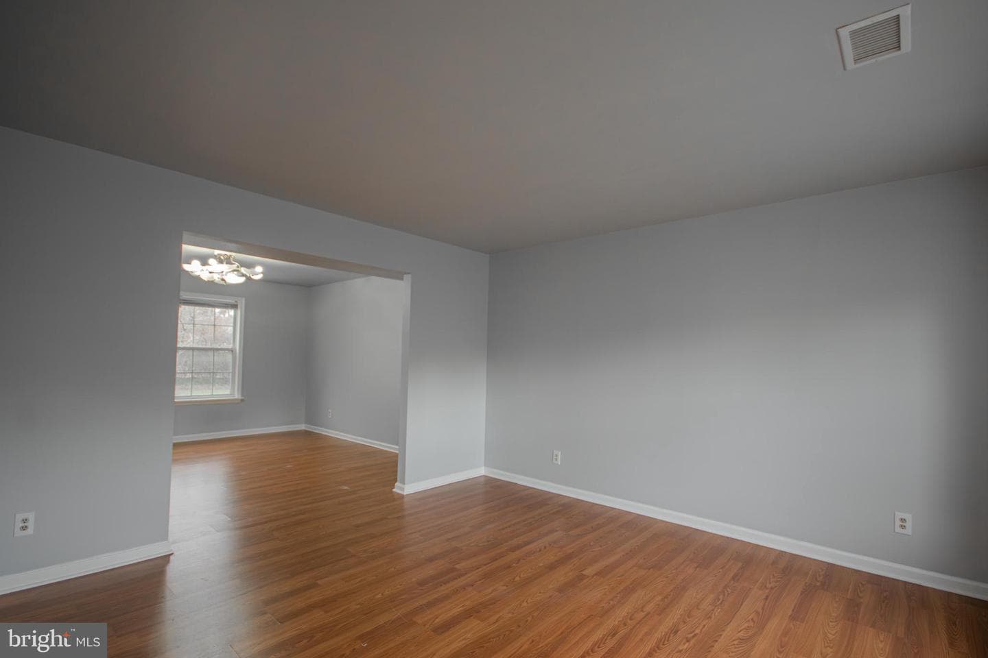 808 Upland Drive photo 5