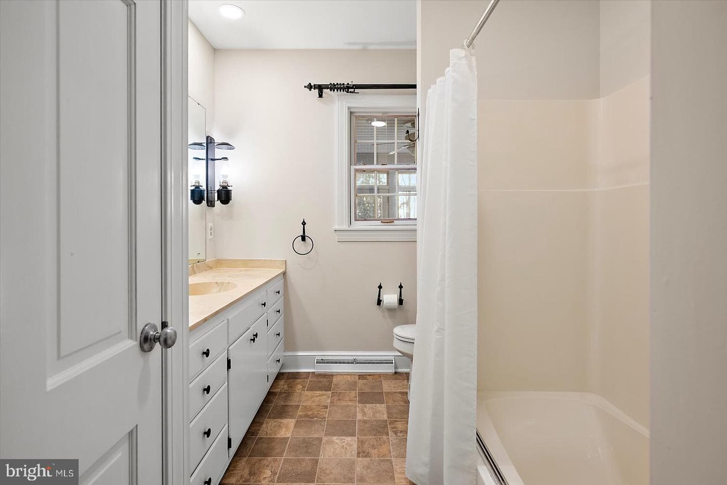 27980 Pemberton photo 52