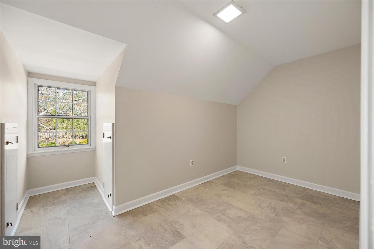 27980 Pemberton photo 59