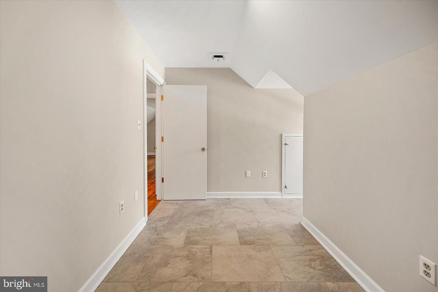 27980 Pemberton photo 60