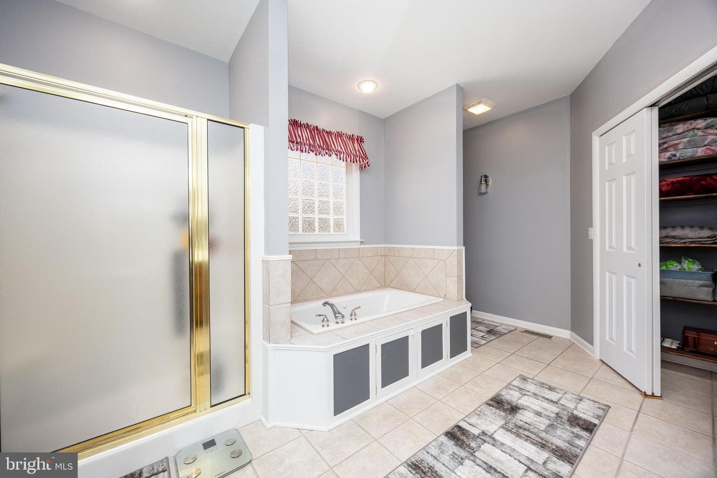 7814 Broadleaf Drive photo 25