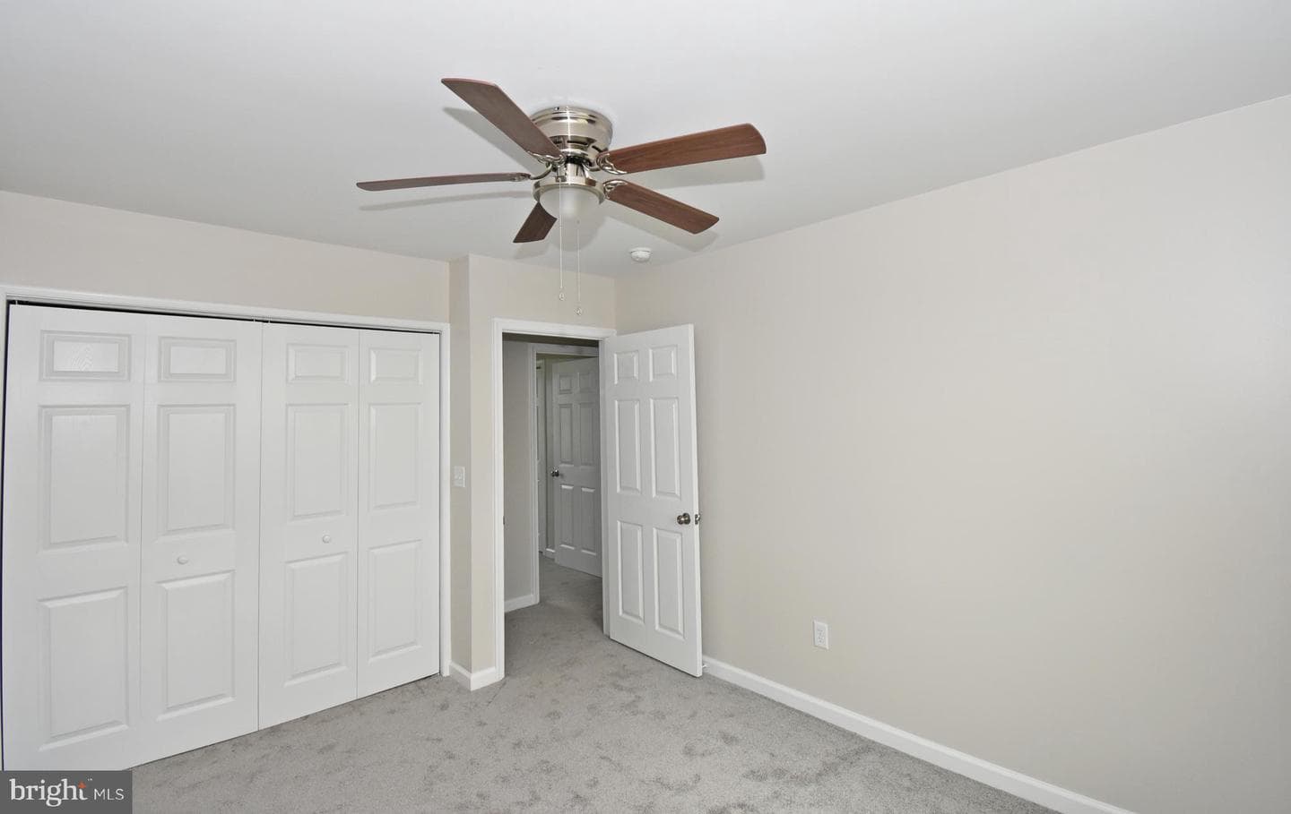 313 Brown Street photo 44