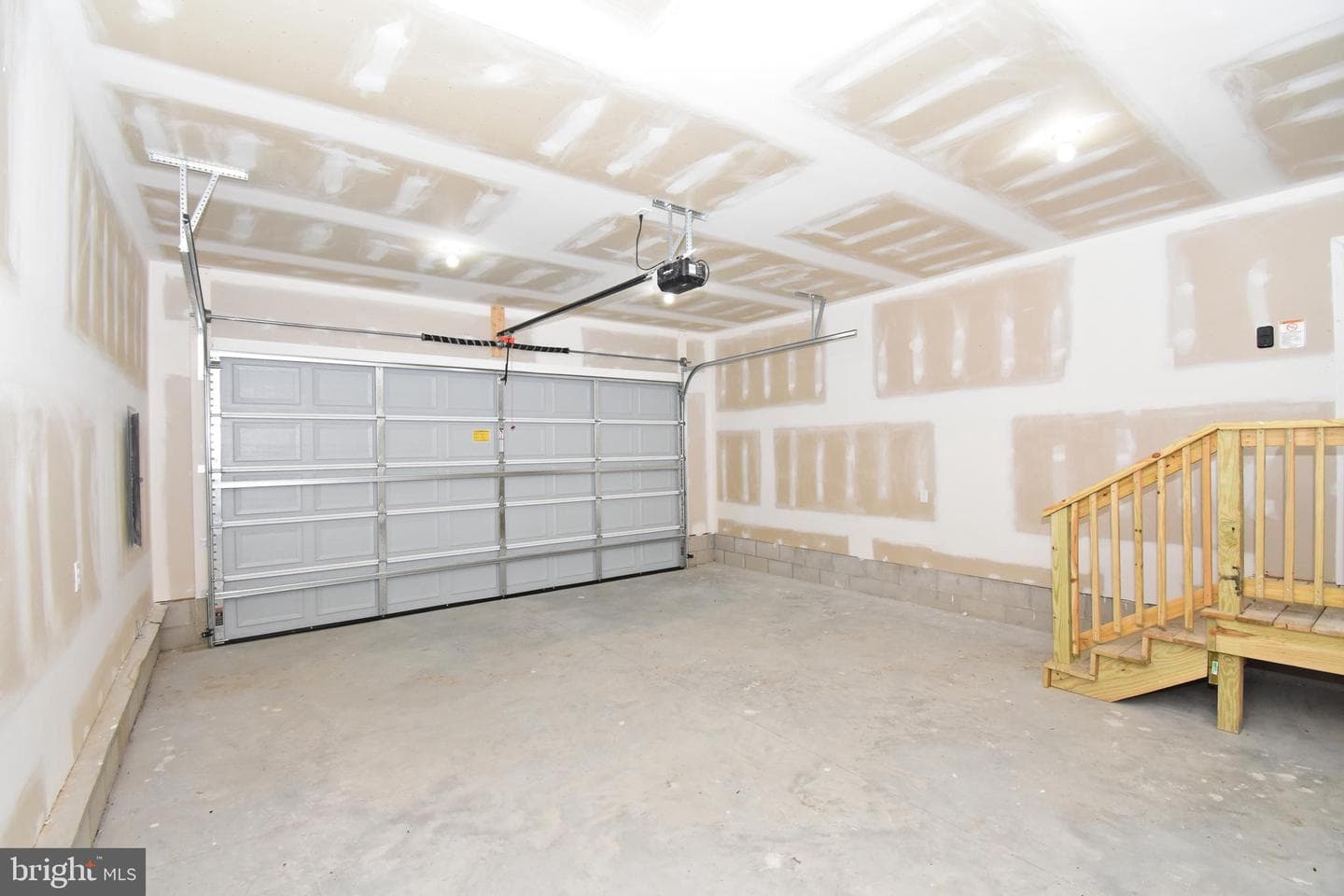 313 Brown Street photo 50