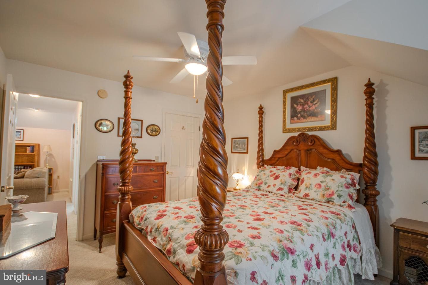 1014 Caravan Way photo 32