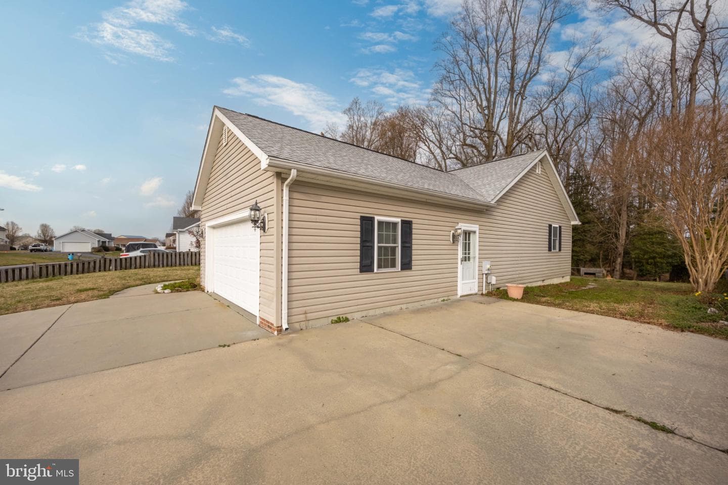 156 Chapel Branch photo 6