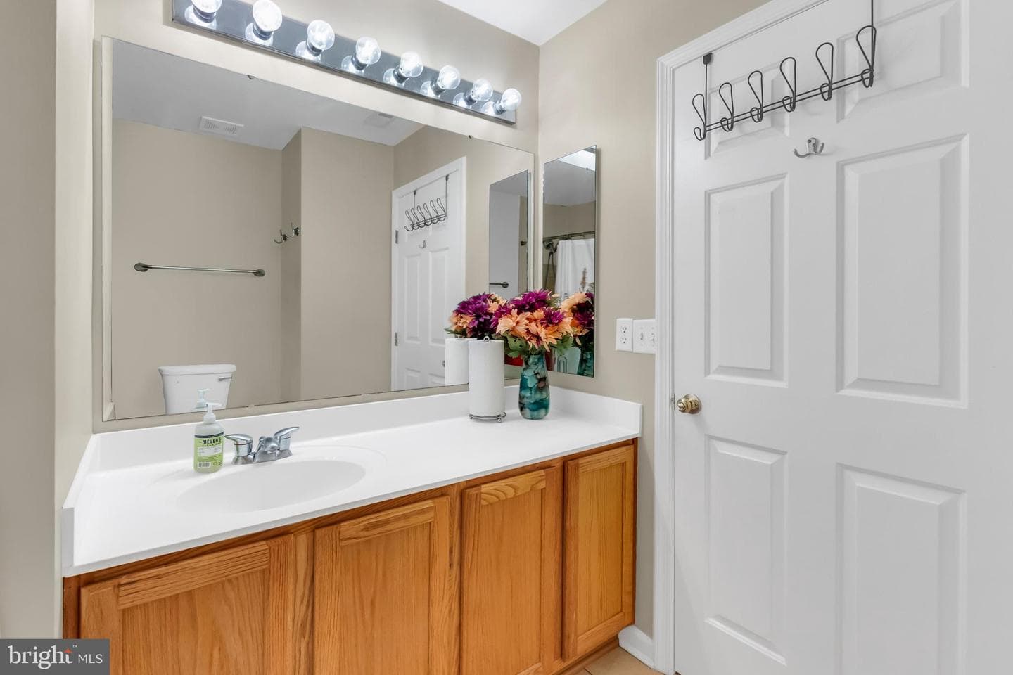 126 Paddock Drive photo 37
