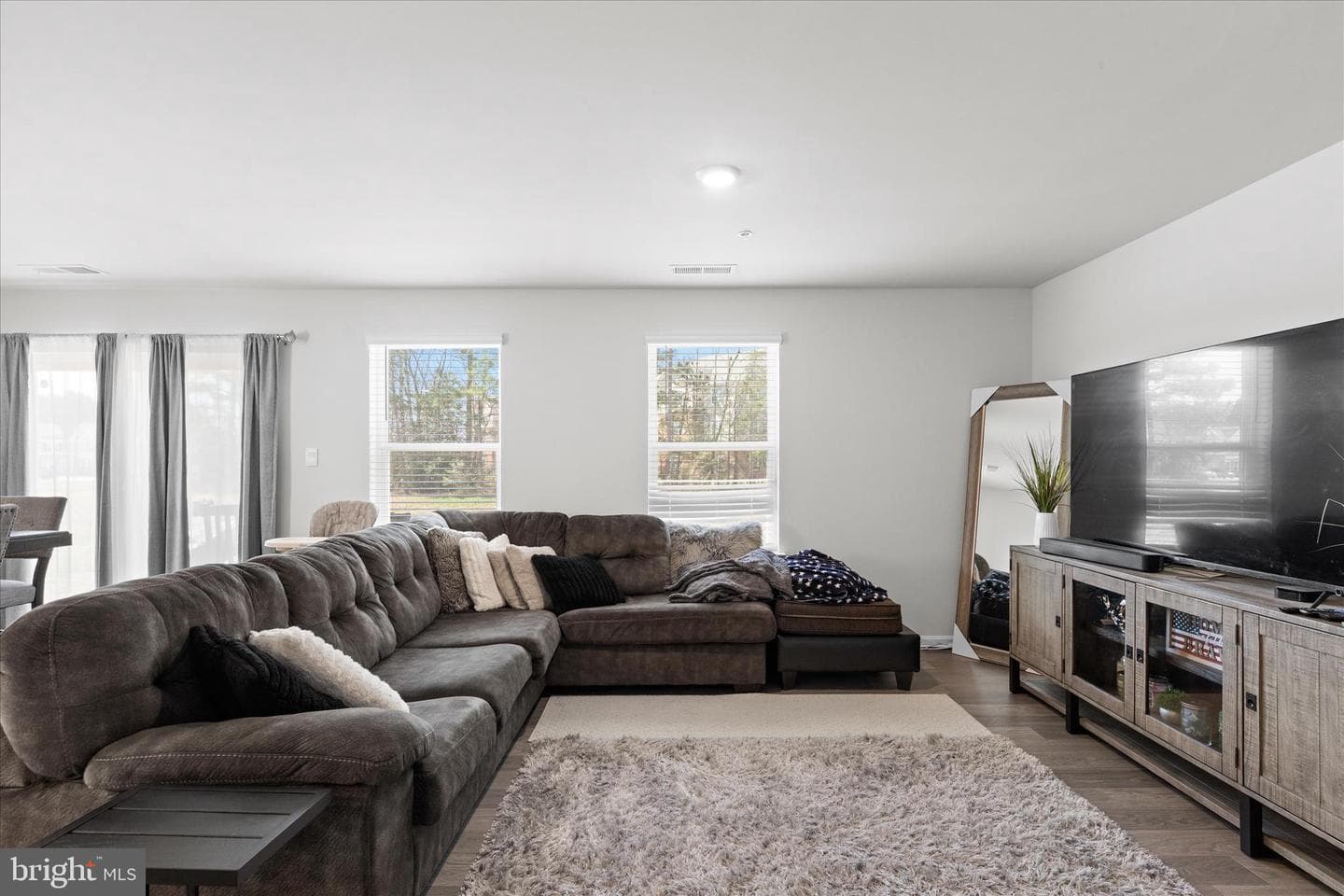 1706 Severn Street photo 12