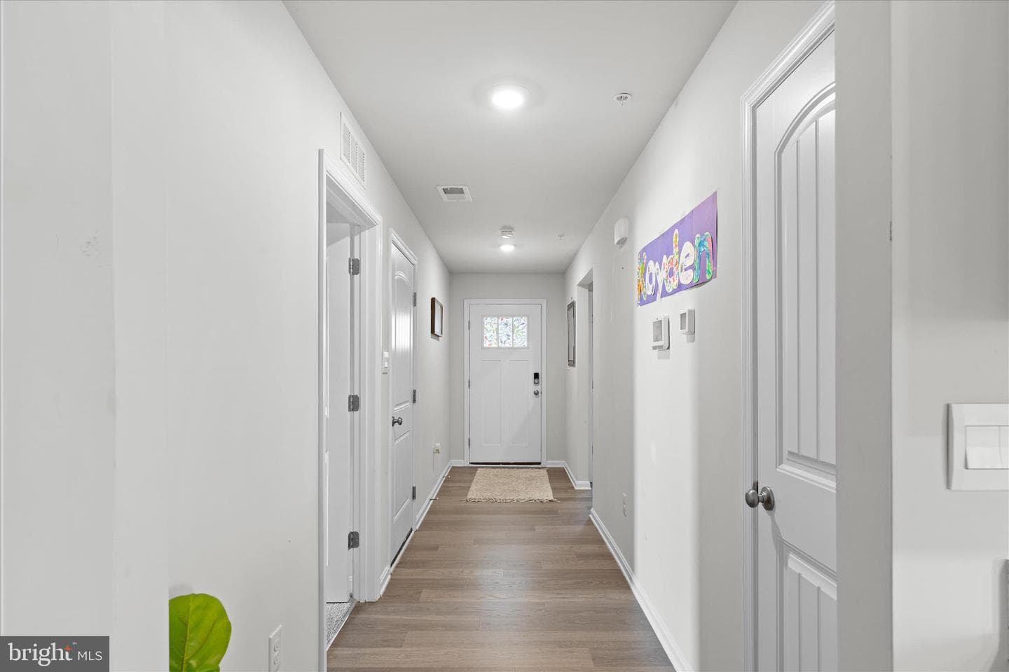 1706 Severn Street photo 3