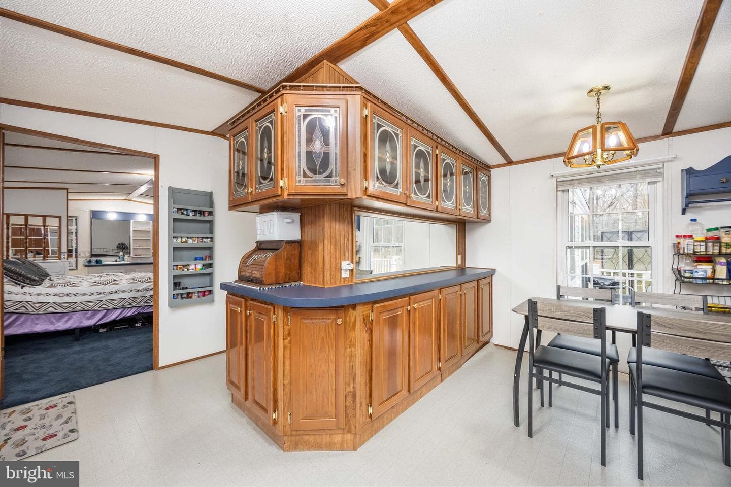 22139 Royal Oak Road photo 16