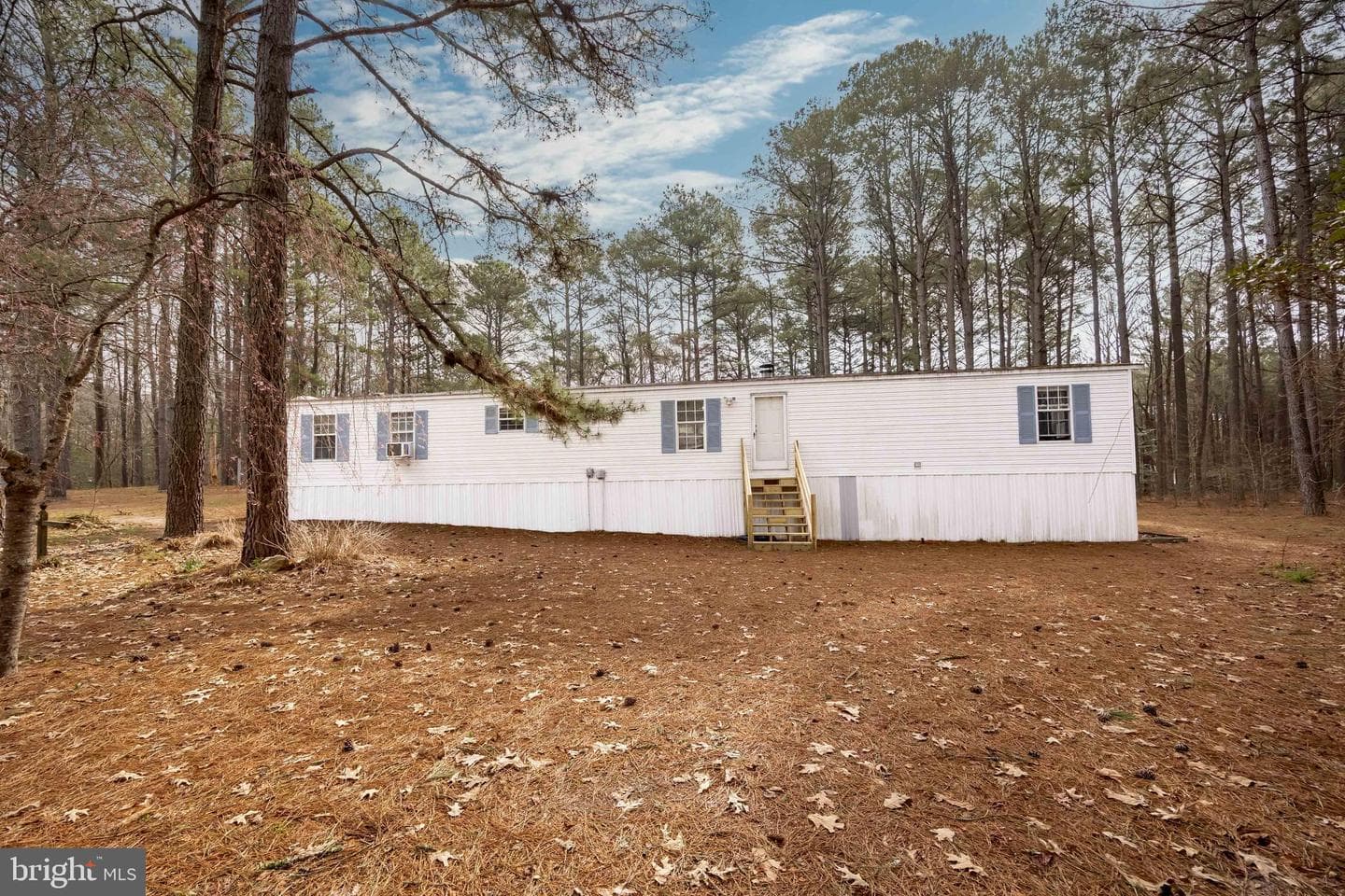 22139 Royal Oak Road photo 3