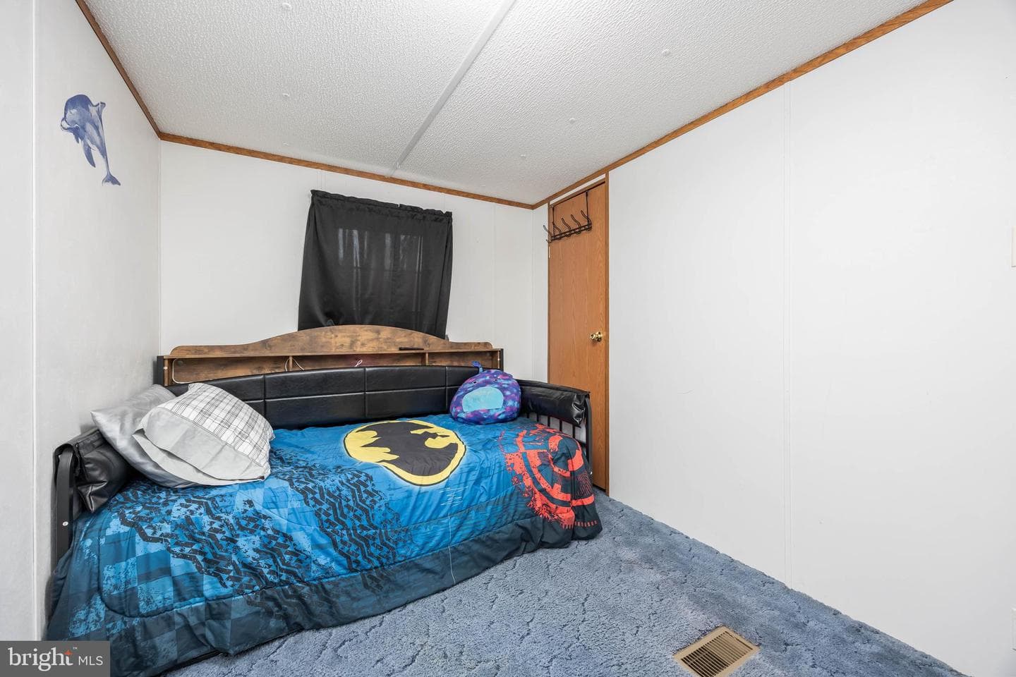22139 Royal Oak Road photo 35