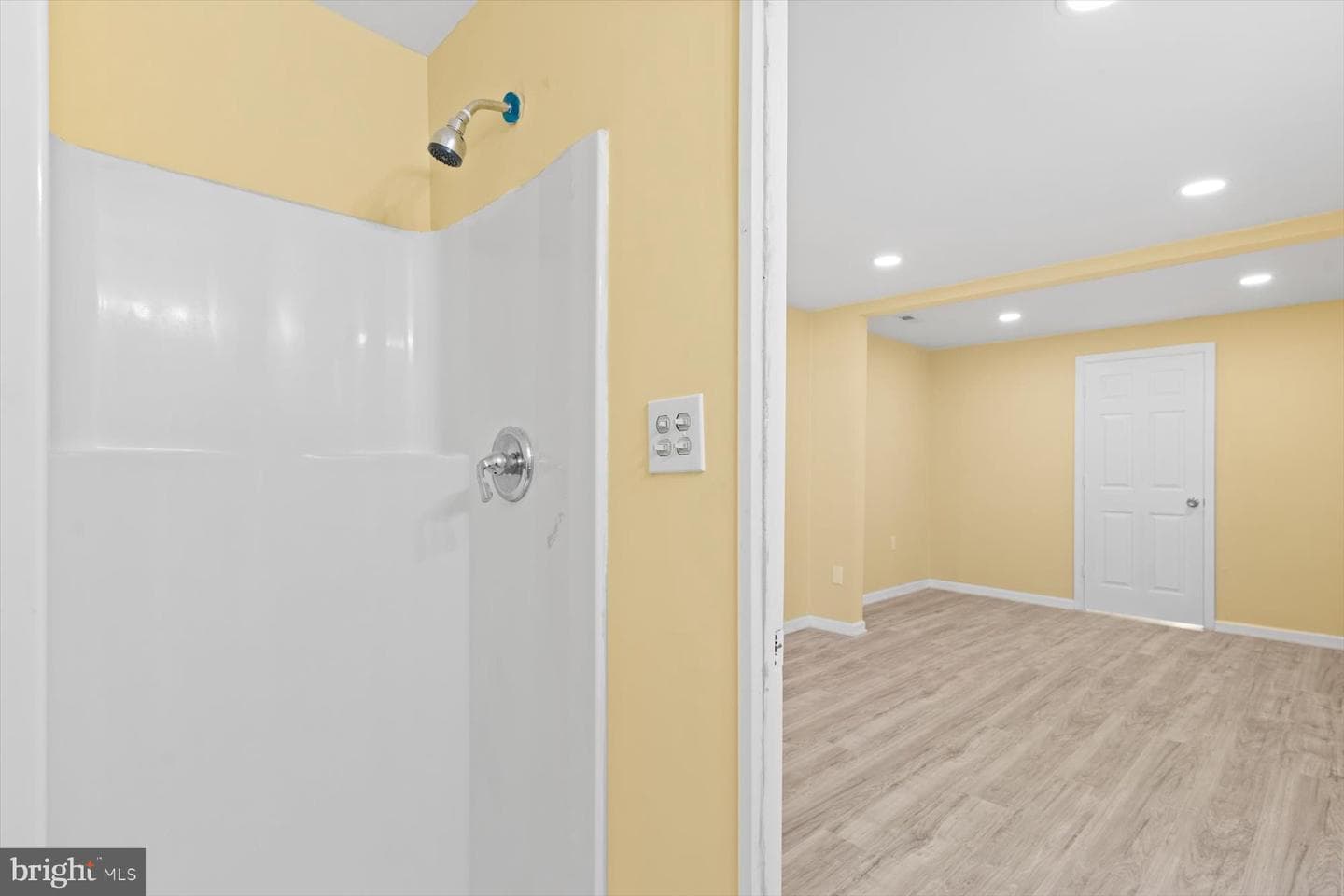 8100 Jersey Road photo 18