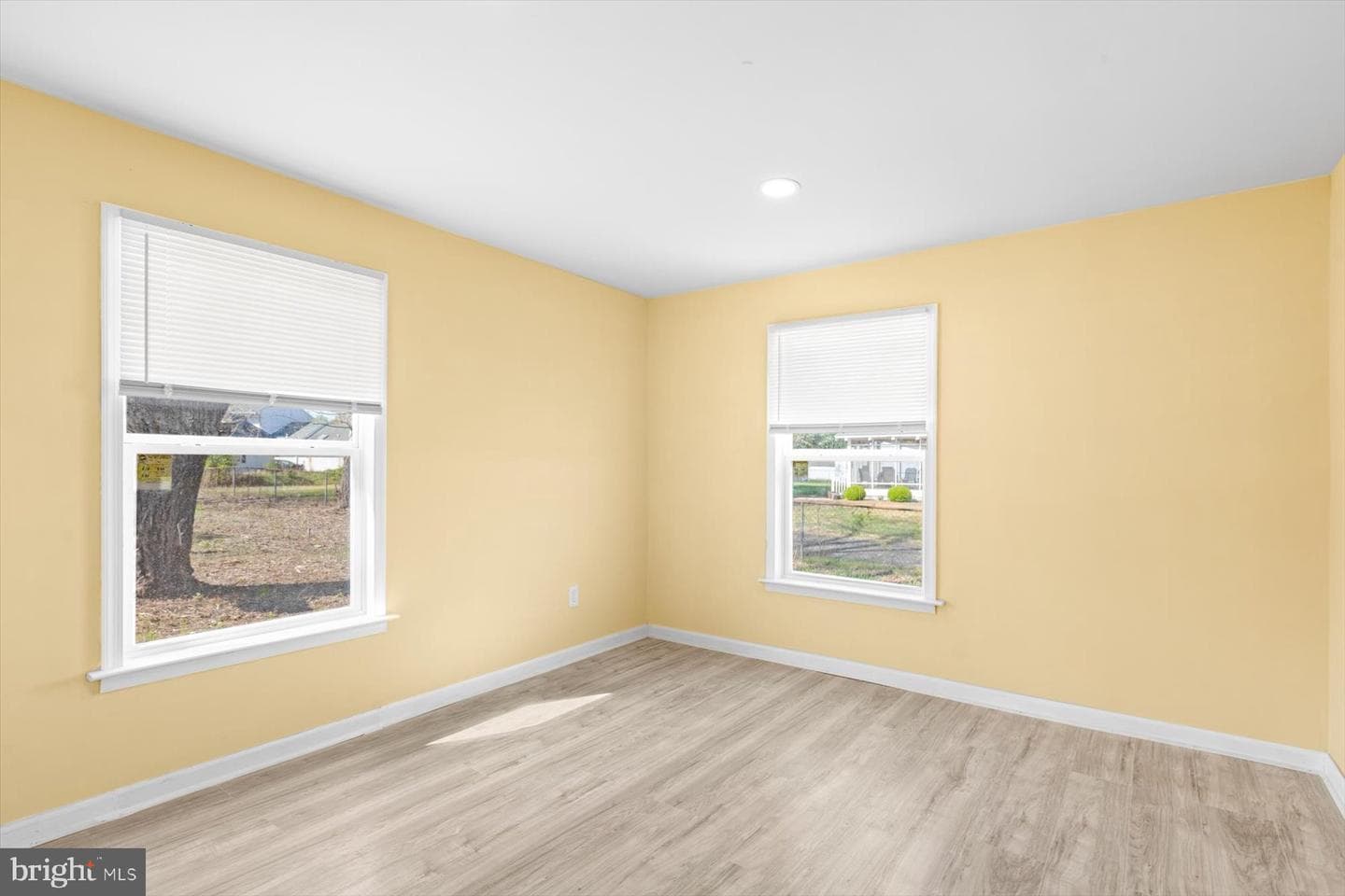 8100 Jersey Road photo 19