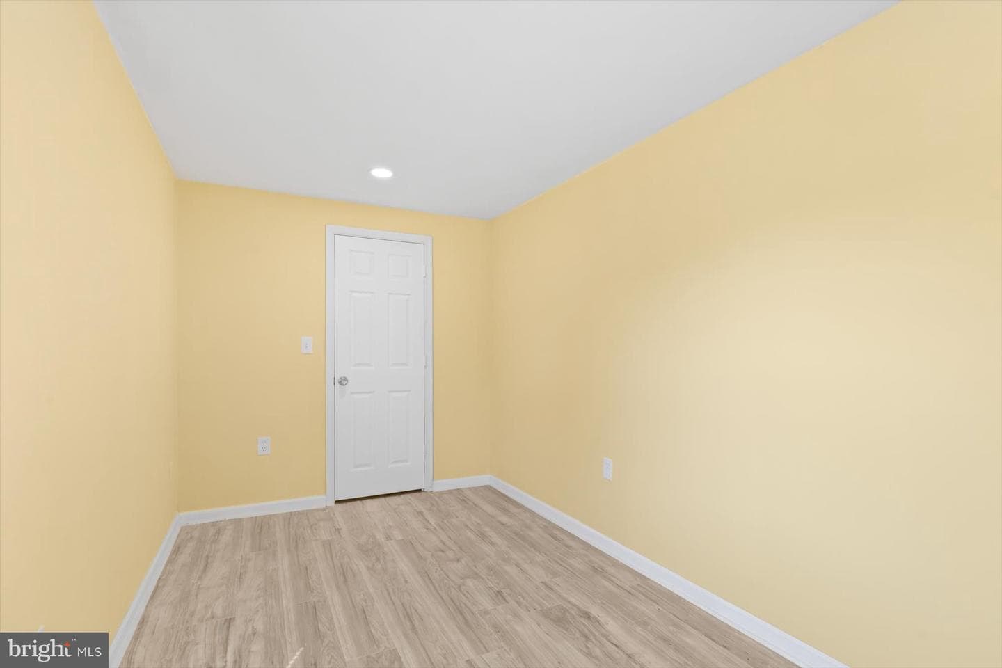 8100 Jersey Road photo 24