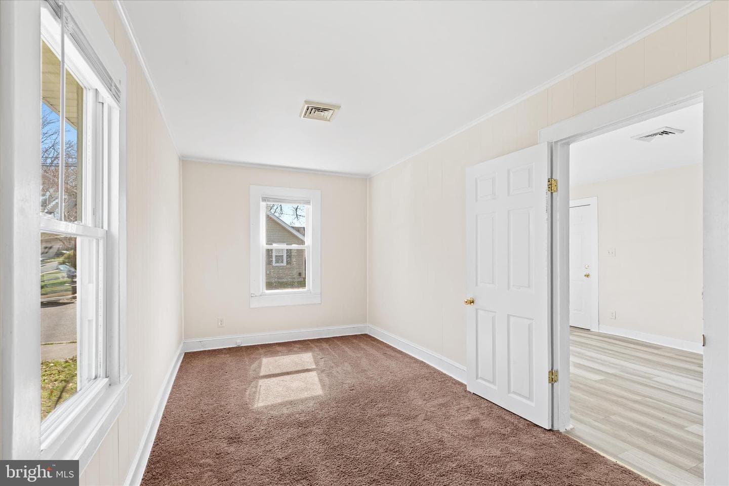 705 Roger Street photo 14