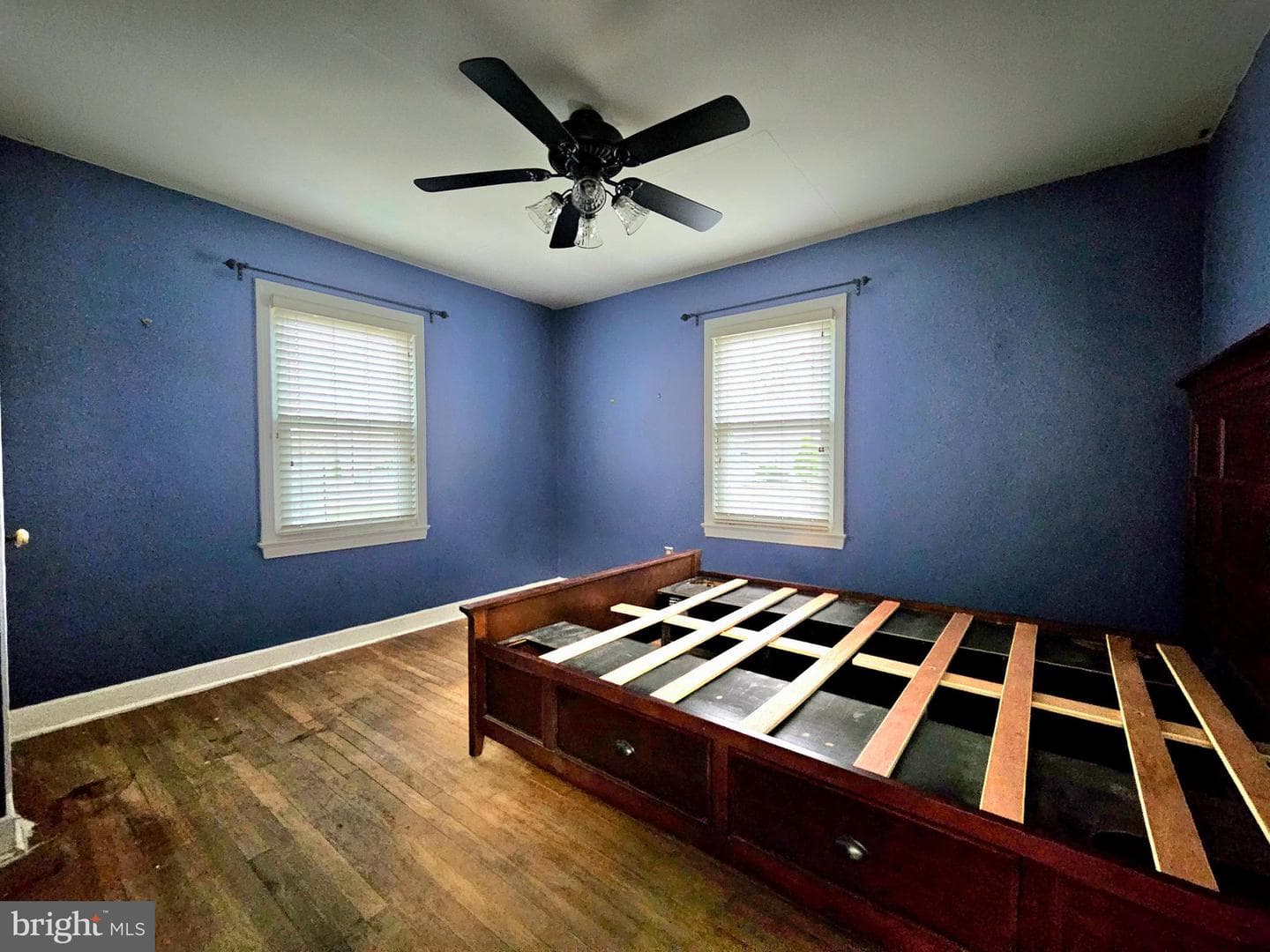 312 S Haven Avenue photo 8