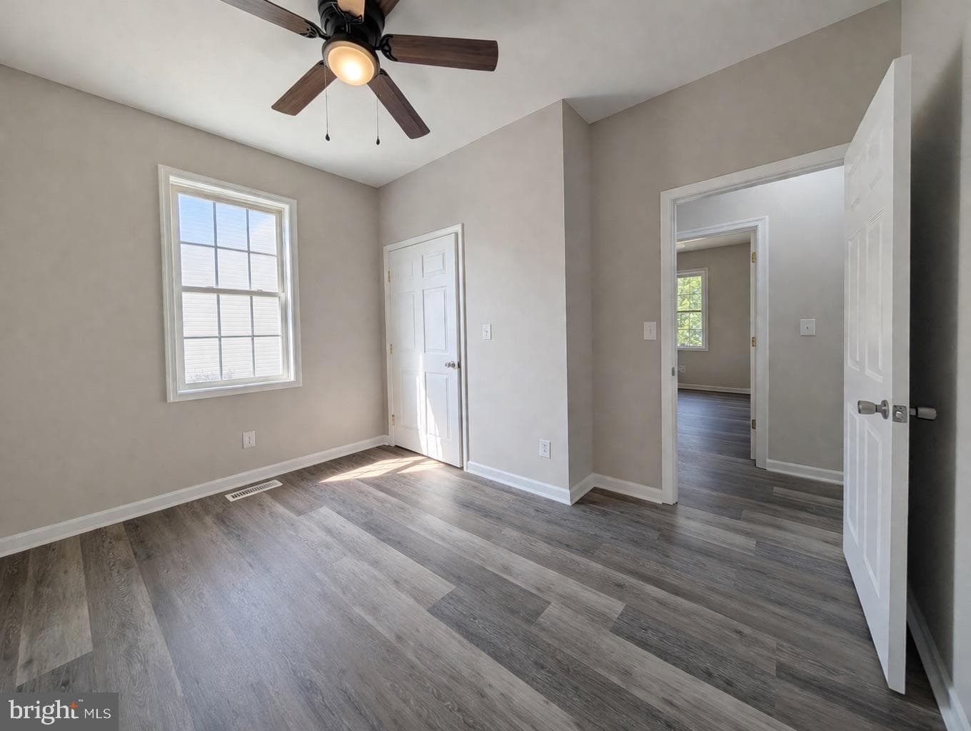 1212 Emerson Avenue photo 14